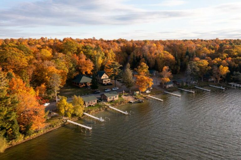 Hillside Resort Cabin 1 16