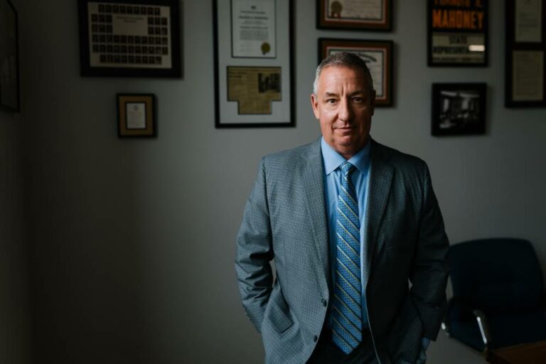 Mahoney Mahoney Hq 8